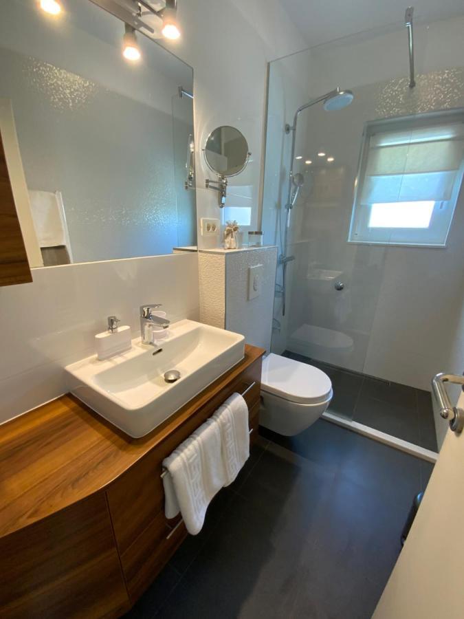 Park View Apartments Kastela Bagian luar foto